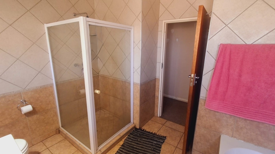 4 Bedroom Property for Sale in Vaalpark Free State